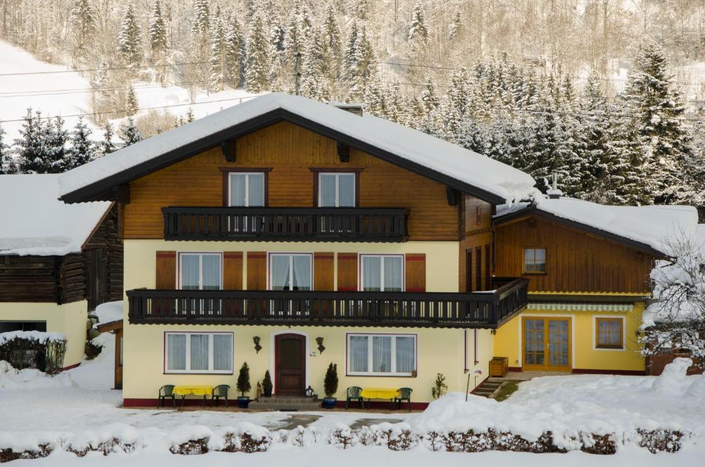 Haus Dachstein Schnitzer 호텔 이븐임포구아 외부 사진